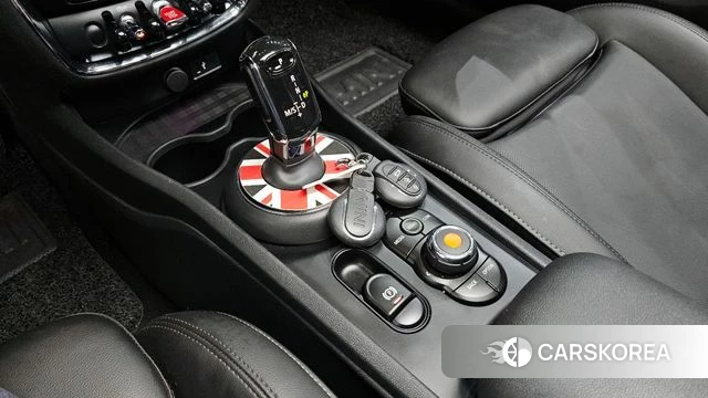 Mini Cooper D Clubman id 4268607 из Кореи 29