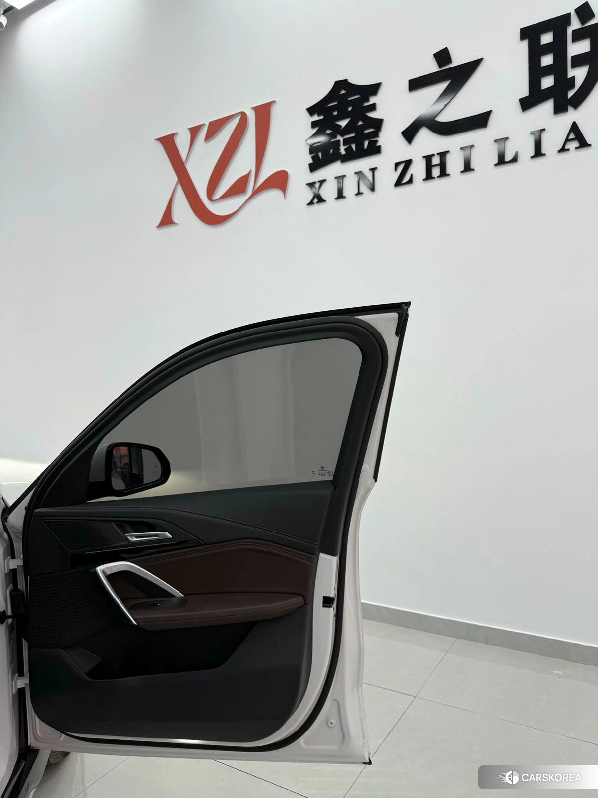 BMW iX1 id 4426779 из Китая 30