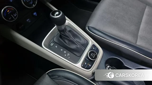 Hyundai Venue id 2896152 из Кореи 19