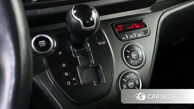 Kia The New Kia Ray id 3649407 из Кореи 19