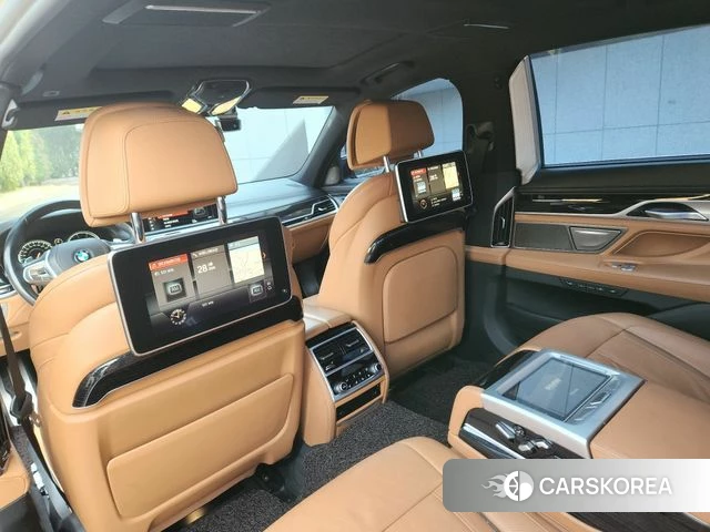 BMW 7 Series (G11) id 3856600 из Кореи 19