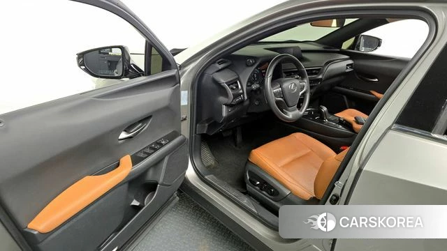 Lexus UX300e id 4316208 из Кореи 32