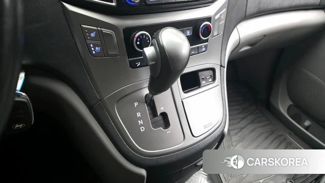 Hyundai The New Grand Starex id 4283983 из Кореи 19