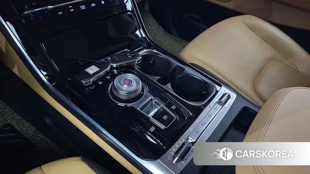 Kia Carnival 4th generation id 3302005 из Кореи 19