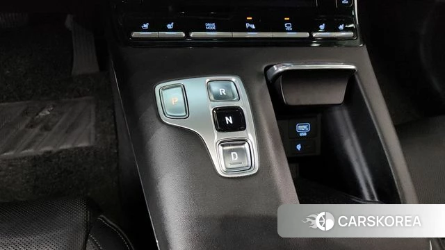 Hyundai The New Grandeur IG Hybrid id 4309257 из Кореи 36