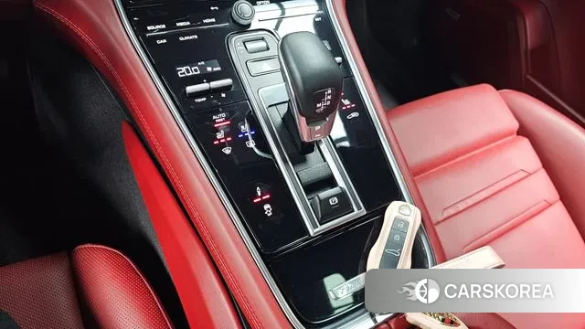 Porsche Panamera (971) id 3384829 из Кореи 19