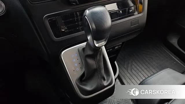 Hyundai Staria id 3354124 из Кореи 19