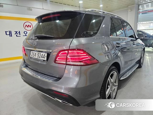Mercedes-Benz GLE - Class W166 id 4251235 из Кореи 19