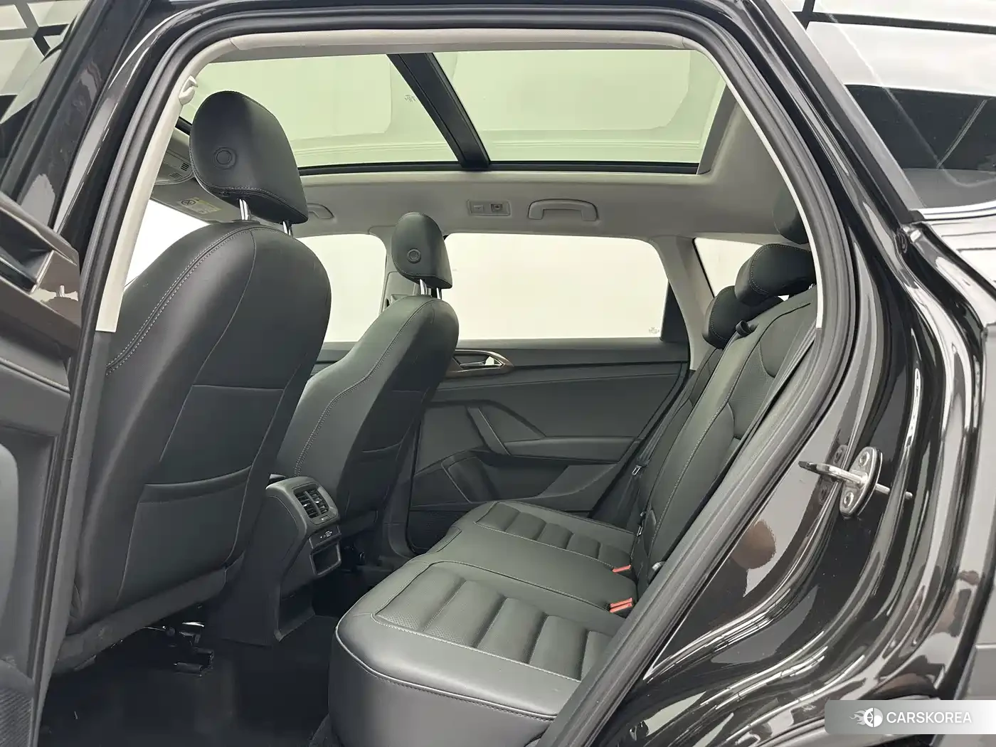Volkswagen Tharu id 4606923 из Китая 17