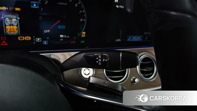 Mercedes-Benz E-Class W213 id 3690478 из Кореи 19