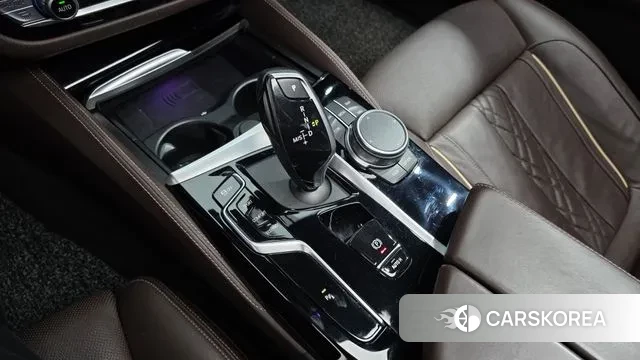 BMW 5 Series (G30) id 3328740 из Кореи 19