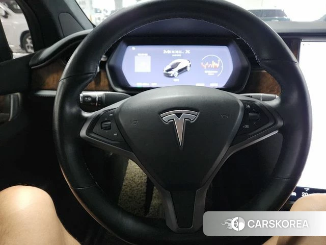 Tesla Model X id 4232567 из Кореи 17