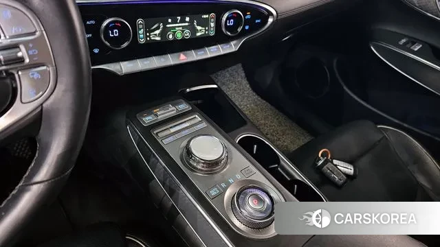 Genesis GV70 id 3003101 из Кореи 19