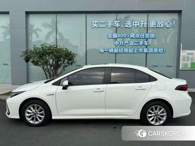 Toyota Corolla id 4253927 из Китая 11
