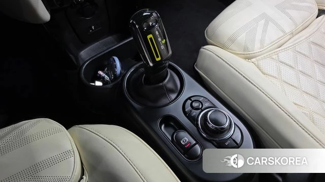 Mini Cooper Electric id 4282073 из Кореи 29