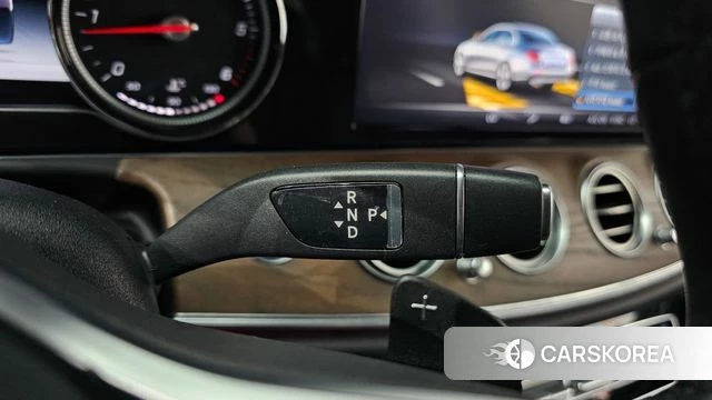 Mercedes-Benz E-Class W213 id 4574155 из Кореи 19