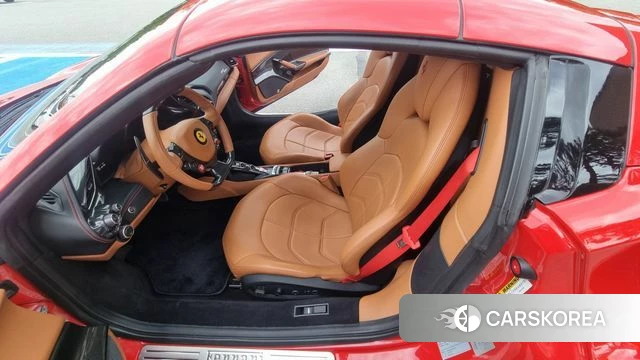 Ferrari 488 Spider id 4698957 из Кореи 16