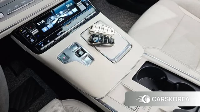 Hyundai The New Grandeur IG id 3213827 из Кореи 19