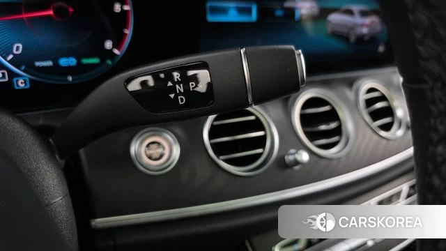 Mercedes-Benz E-Class W213 id 4516887 из Кореи 32