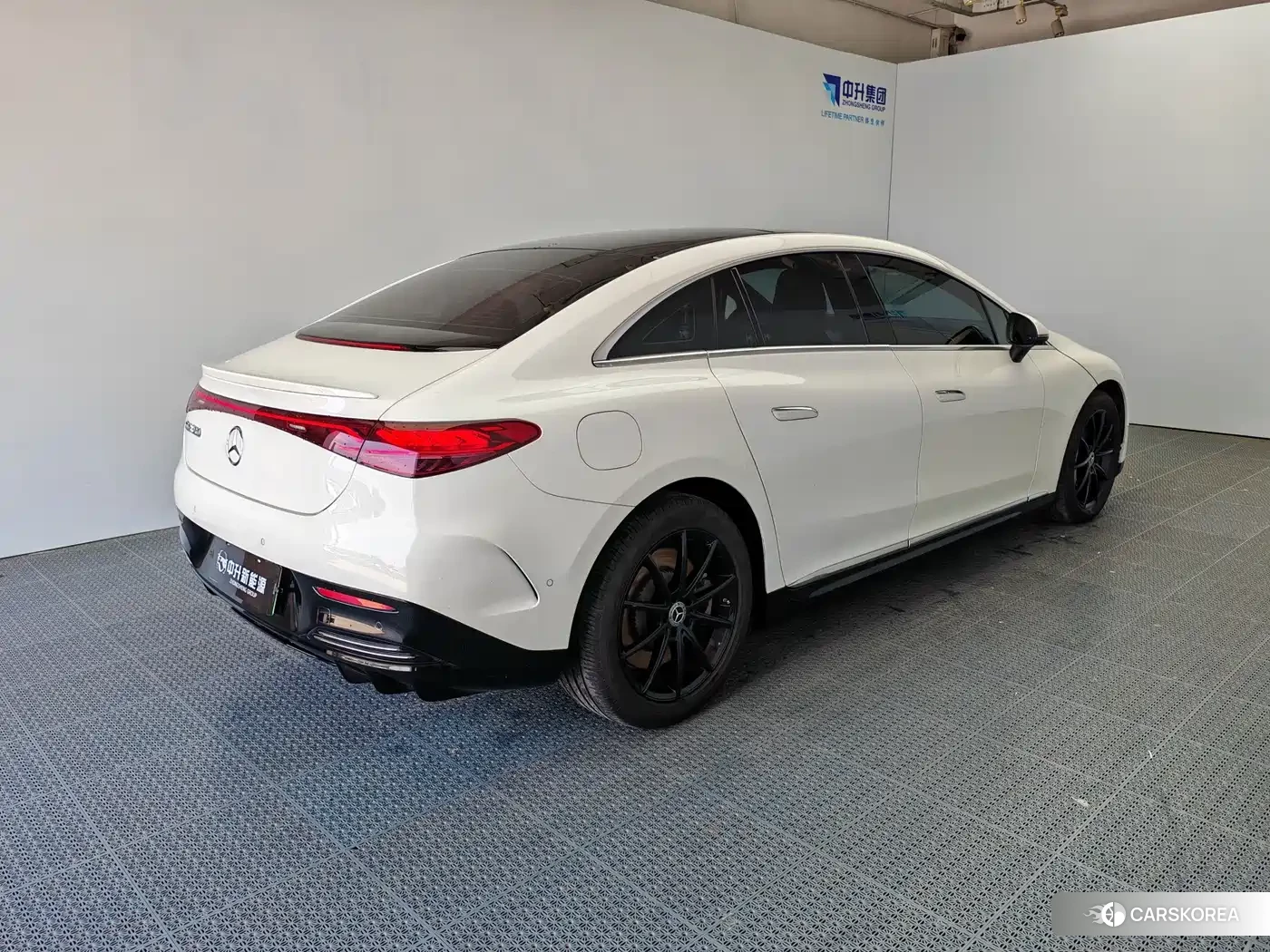 Mercedes-Benz EQE id 4559746 из Китая 18