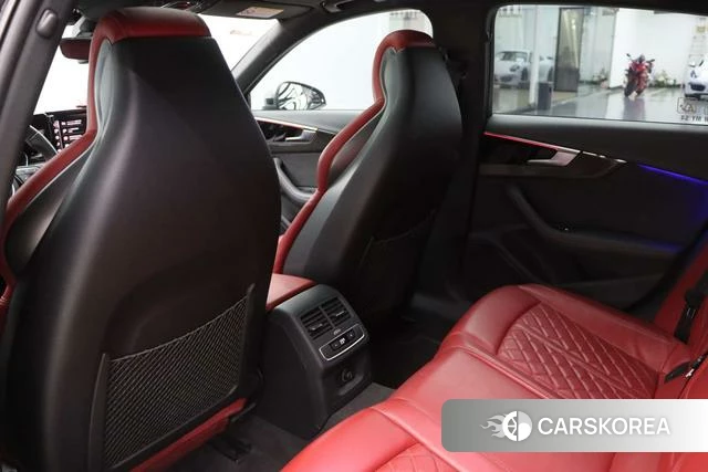 Audi S4 id 4329179 из Китая 27