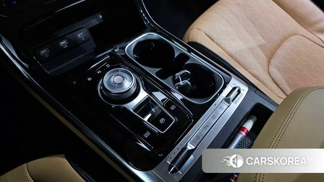 Kia Carnival 4th generation id 4202808 из Кореи 30