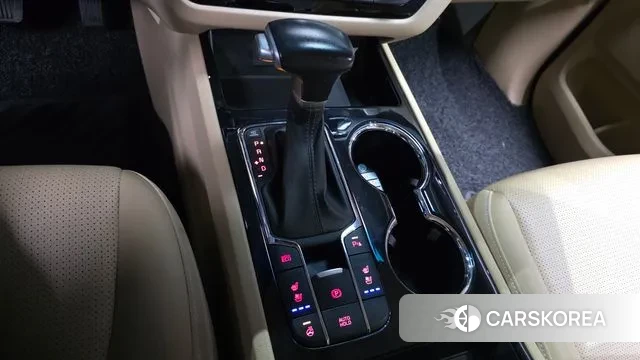 Kia The New Carnival id 3535739 из Кореи 19