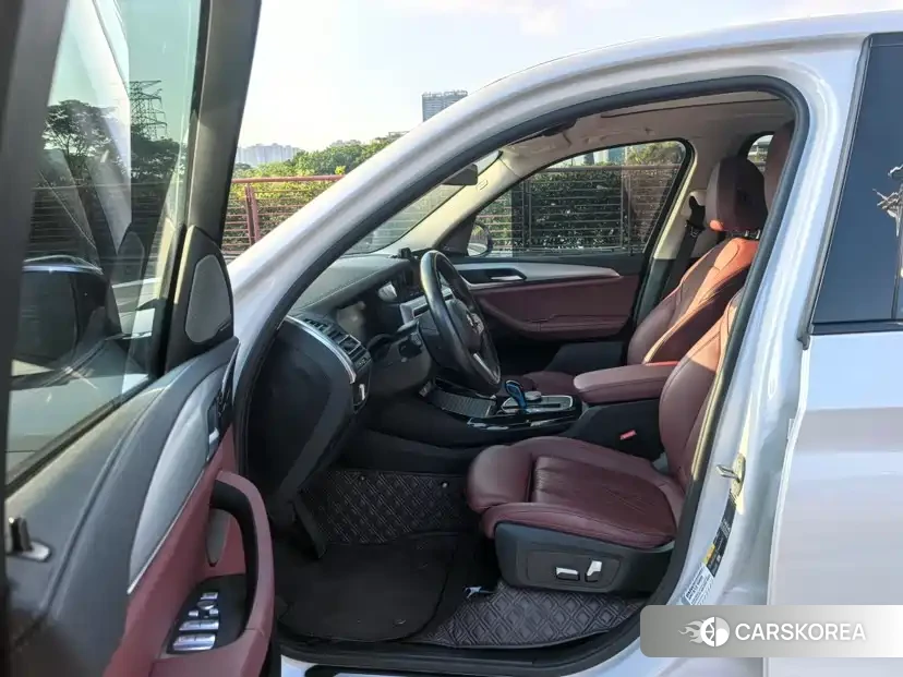 BMW iX3 id 4546307 из Китая 11