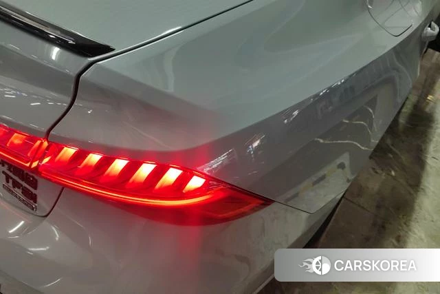 Audi A7L id 4291081 из Китая 16