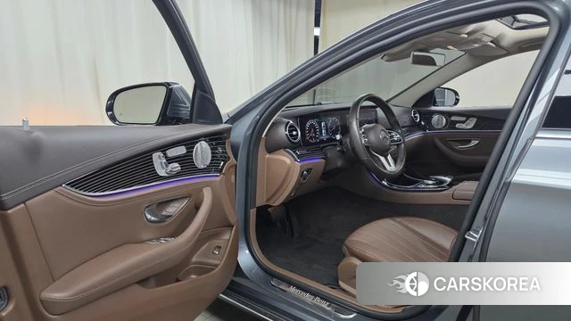 Mercedes-Benz E-Class W213 id 4647390 из Кореи 29