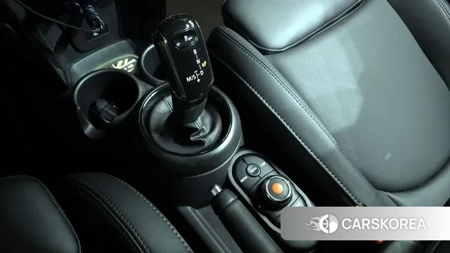 Mini Cooper S id 3116435 из Кореи 19