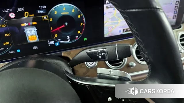 Mercedes-Benz E-Class W213 id 3741640 из Кореи 19