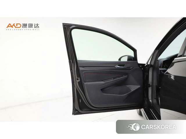 Volkswagen Golf id 4320942 из Китая 9