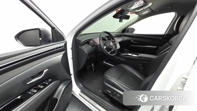 Hyundai Tucson (NX4) id 4872125 из Кореи 31