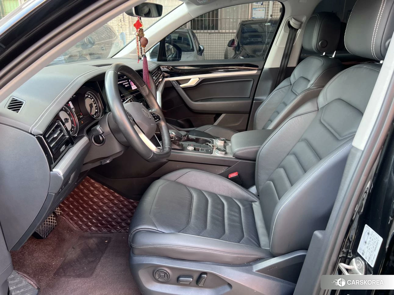 Volkswagen Touareg id 4440478 из Китая 10