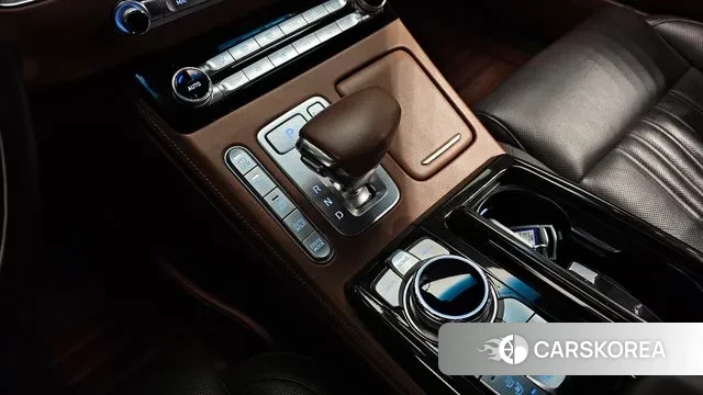 Genesis G90 id 3444157 из Кореи 19