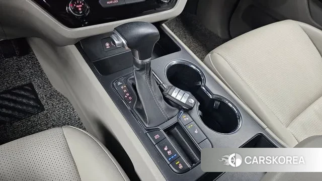 Kia The New Carnival id 3736588 из Кореи 19