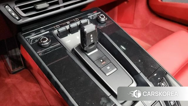 Porsche 911(992) id 4555385 из Кореи 36