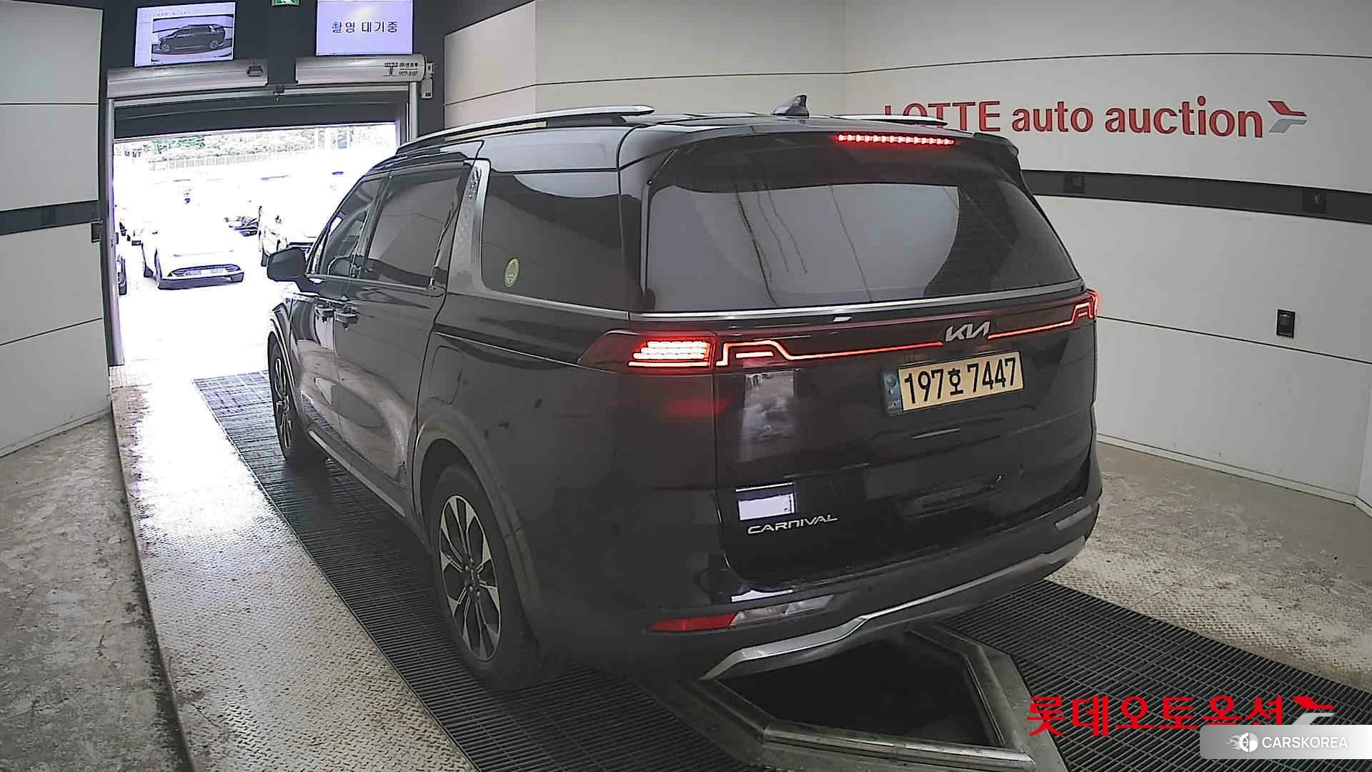 Kia Carnival id 4312633 из Кореи 37