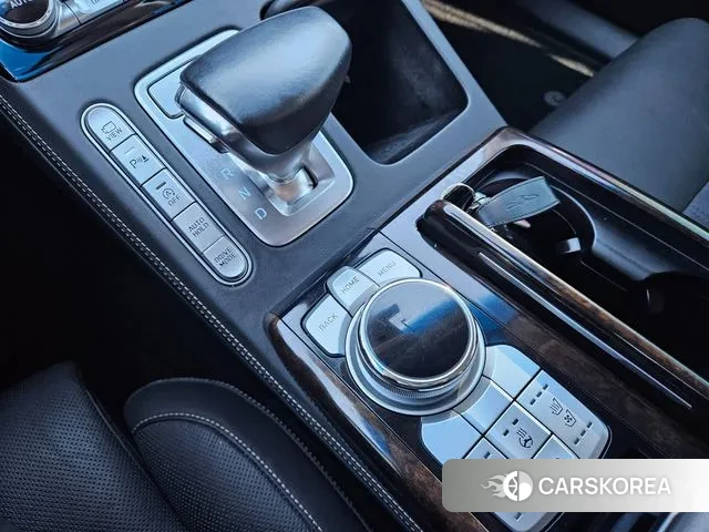 Genesis G90 id 3626991 из Кореи 19