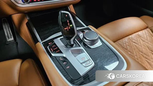 BMW 7 Series (G11) id 3571089 из Кореи 19