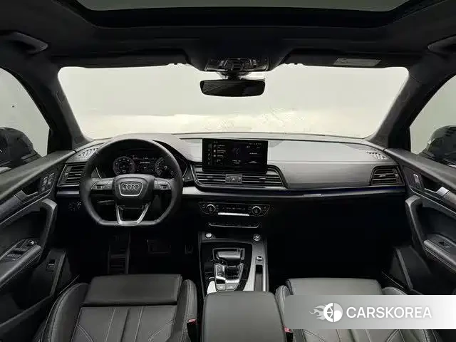 Audi Q5L id 4570669 из Китая 16