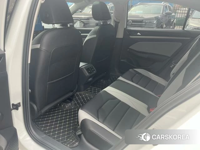 Volkswagen Bora id 4258753 из Китая 9