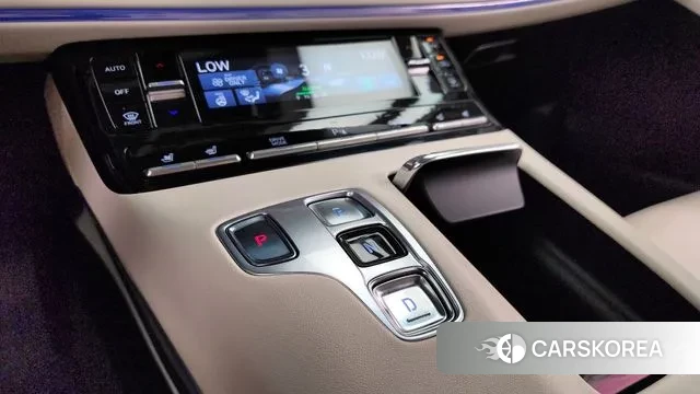 Hyundai The New Grandeur IG Hybrid id 2901198 из Кореи 19