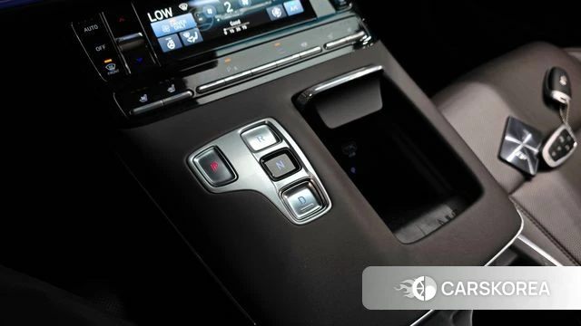Hyundai The New Grandeur IG Hybrid id 4293720 из Кореи 31