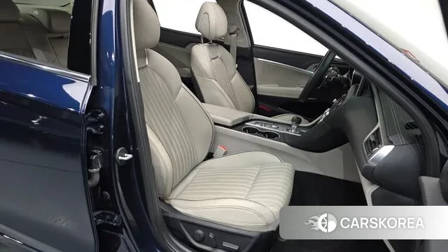 Genesis G70 id 3380489 из Кореи 19