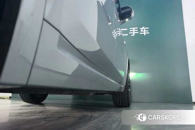Ideal car Ideal L9 id 4212225 из Китая 16