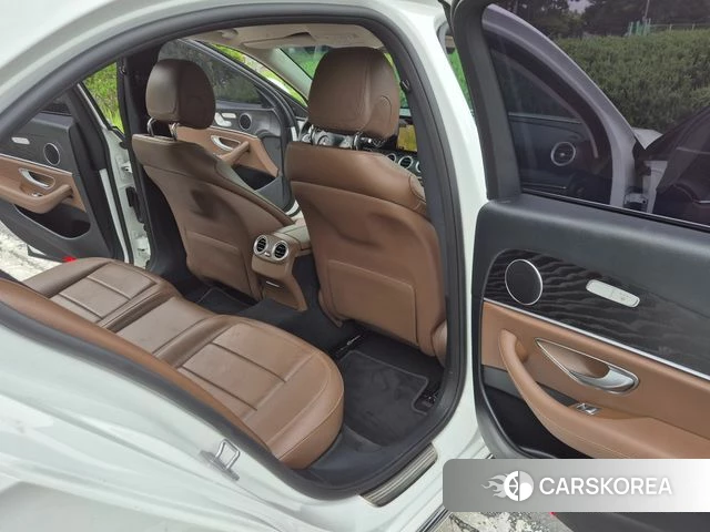 Mercedes-Benz E-Class W213 id 4502841 из Кореи 19