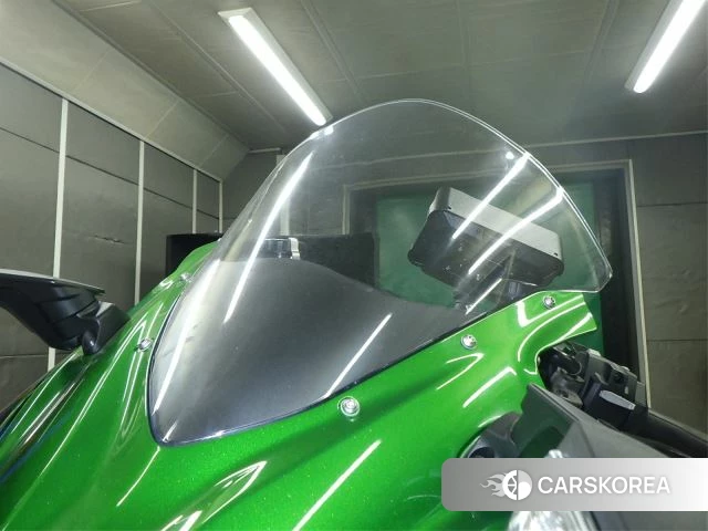 Проданный Kawasaki NINJA H2 SX SE id 4200416 из Японии, фото 33