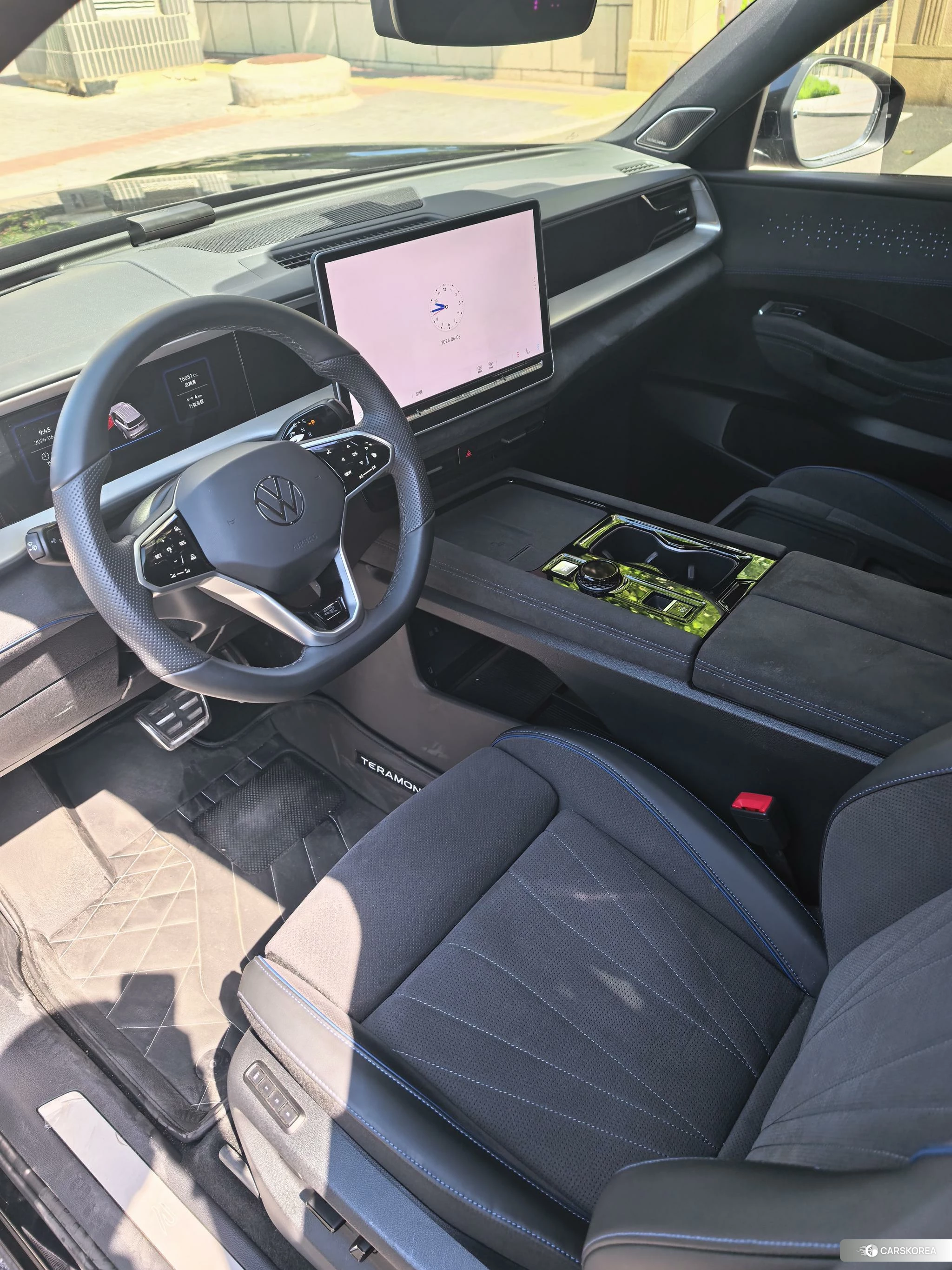 Volkswagen Tourang id 4452870 из Китая 12